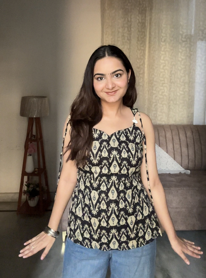 Riva detachable sleeves black Kurti