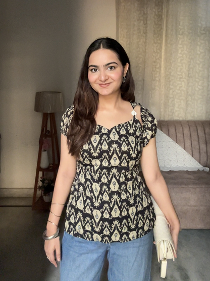 Riva detachable sleeves black Kurti