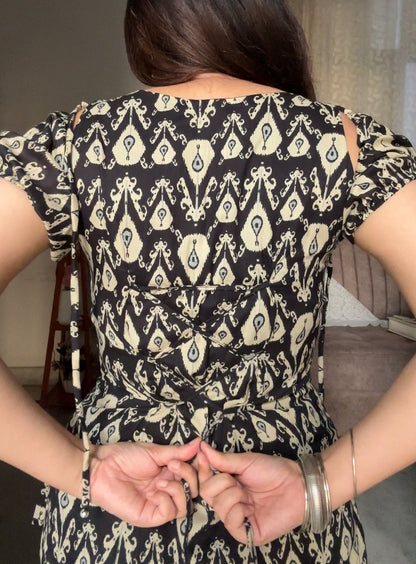 Riva detachable sleeves black Kurti